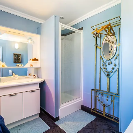 L'home Du Monde 3* Bretteville-l'Orgueilleuse