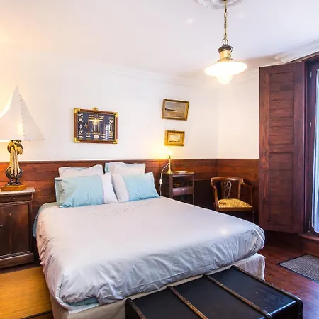 L'home Du Monde ベッド・アンド・ブレックファスト