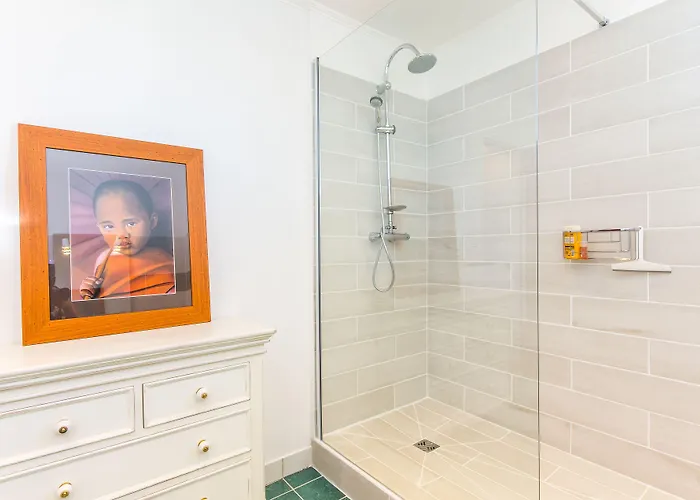 L'home Du Monde Bretteville-l'Orgueilleuse