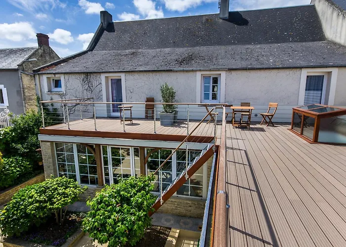 Bed & Breakfast L'home Du Monde 3*